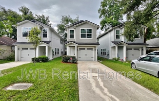 8946 Dandy Ave