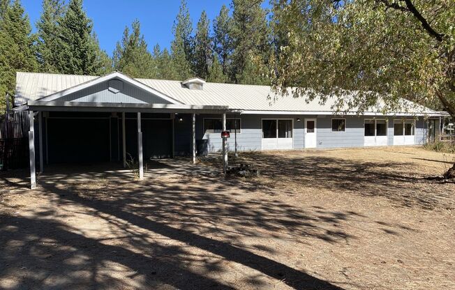 Spacious 3 bed 2 bath farm like home on 7 acres