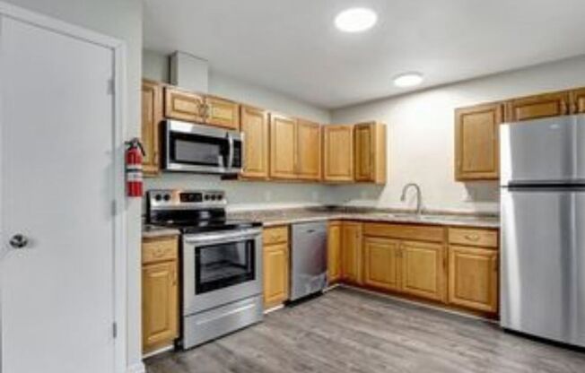 3404 Thompson Avenue - MS