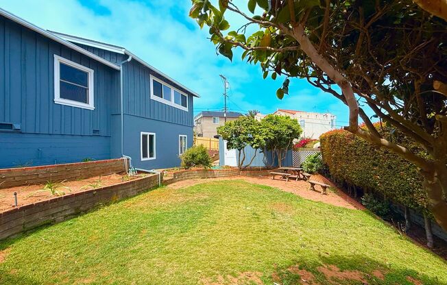 Welcome to your amazing coastal home above Sunset Cliffs
