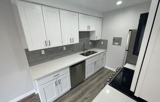 1 bed, 1.5 baths, 951 sqft, $3,198, Unit 106