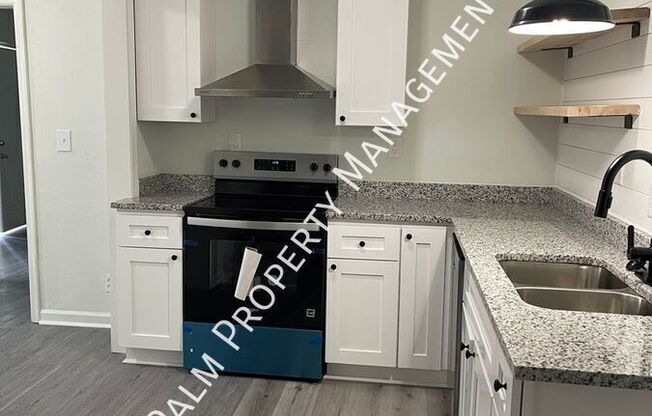 1321 E 55 ST