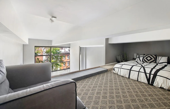 1 bed, 1 bath, 711 sqft, $4,750, Unit 3T