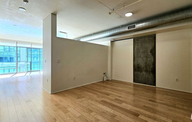 1 bed, 1 bath, 870 sqft, $2,750, Unit 1005