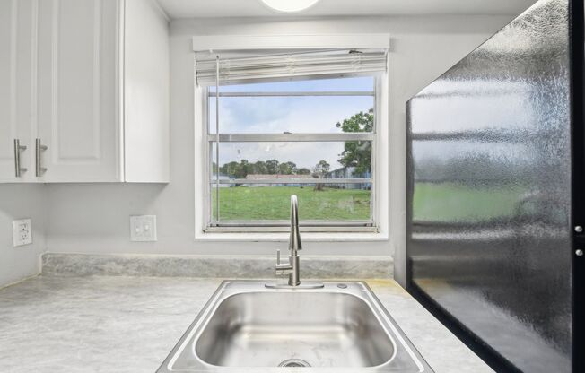 1 bed, 1 bath, 850 sqft, $1,150