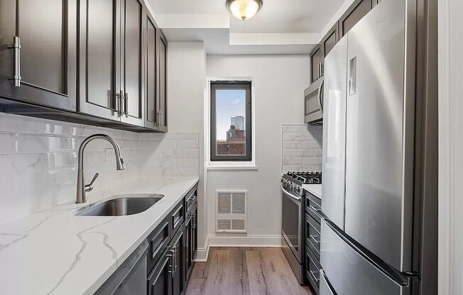 1 bed, 1 bath, 786 sqft, $6,100, Unit 11C