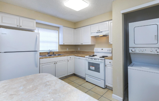 5901 S DL MABRY HWY