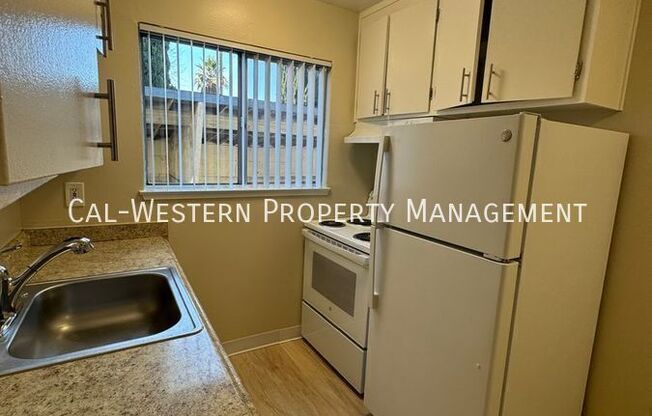 925 N BAYSHORE RD W
