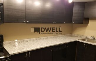 2 beds, 1 bath, $1,050, Unit 1