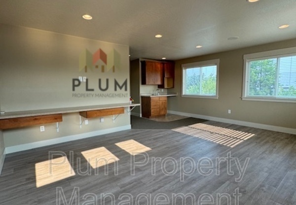 3645 Clark Fork Way