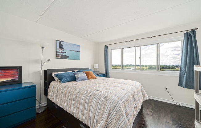 1 bed, 1 bath, 777 sqft, $2,600, Unit 1012