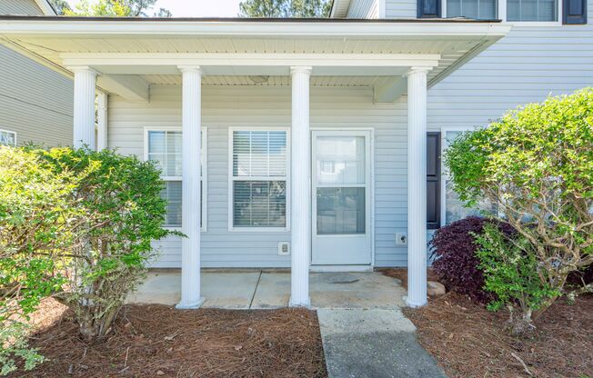 3 Bedroom 2.5 Bath Townhome - Lakes of Summerville