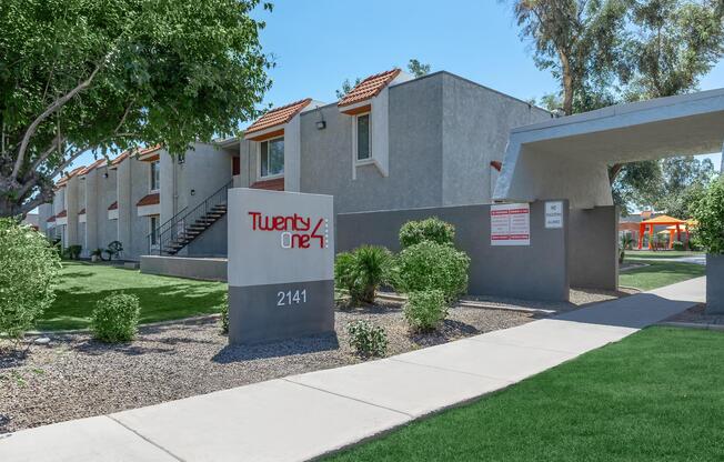 Home - Twenty-One 41 Apartment Homes - Tempe, AZ