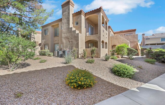 2 beds, 2 baths, $1,650, Unit UNIT 1022