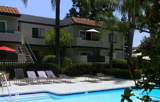 19550 E CIENEGA AVE