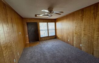 3 beds, 1 bath, $995