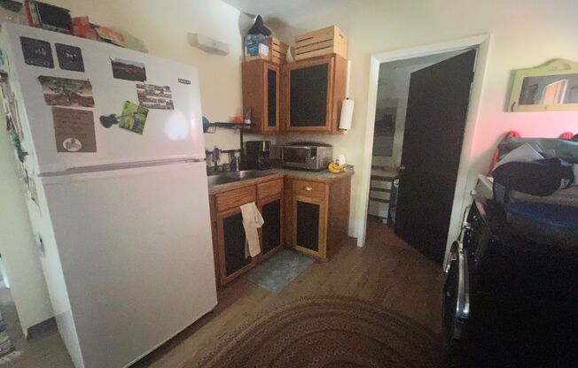 Adorable Duplex Near Downtown Loveland