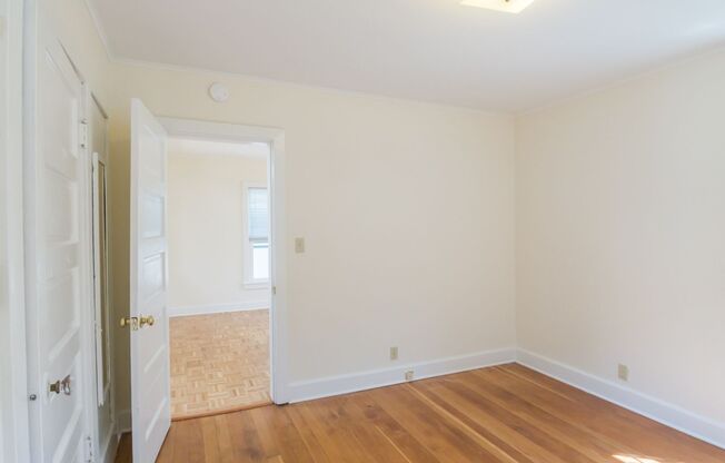 2 beds, 1 bath, $3,695