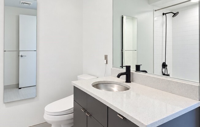 2 beds, 2 baths, 1,124 sqft, $3,800, Unit 401