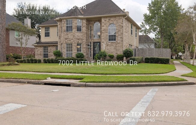 7002 LITTLE REDWOOD DR