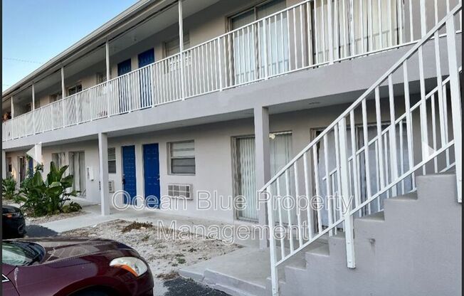 1947 RICARDO AVE