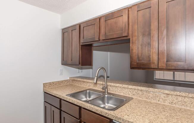 2 beds, 2 baths, 967 sqft, $1,399