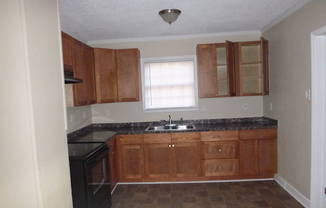 2 beds, 1 bath, $1,680