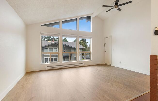 Quiet Family-Friendly Living In Downtown Redmond