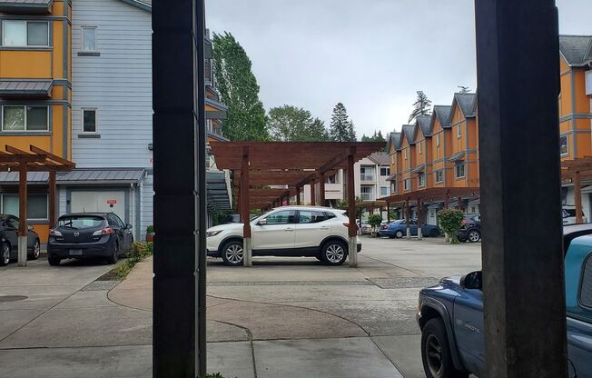 Studio, 1 bath, 429 sqft, $1,325, Unit 960-102