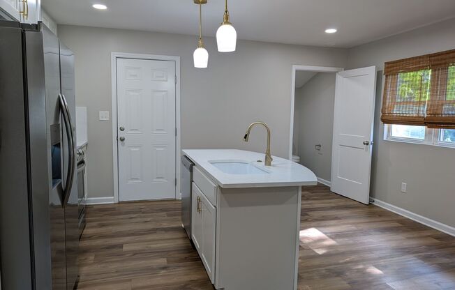 Cozy, Ranch-Style home located in Glendale Acres Subdivision!