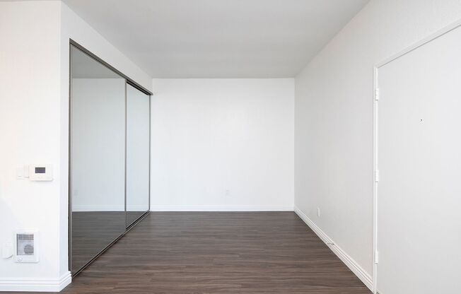 Bridgeview Apartments
