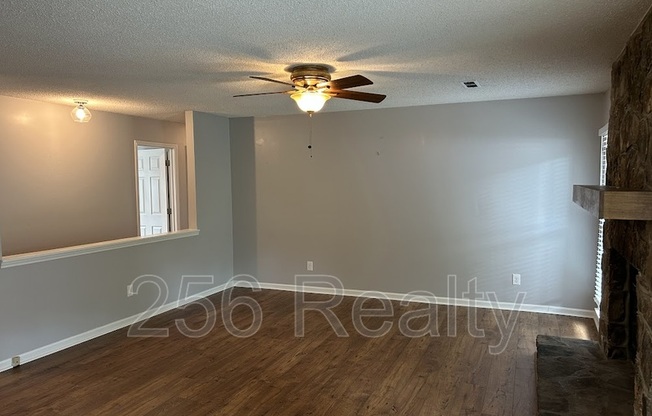 3 beds, 2 baths, 1,575 sqft, $1,750