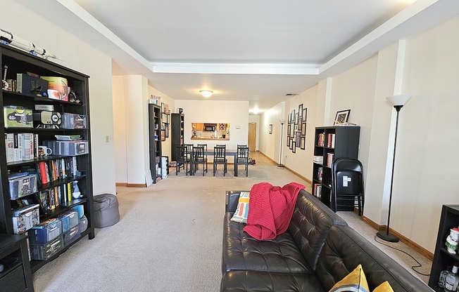 154 CEDAR ST