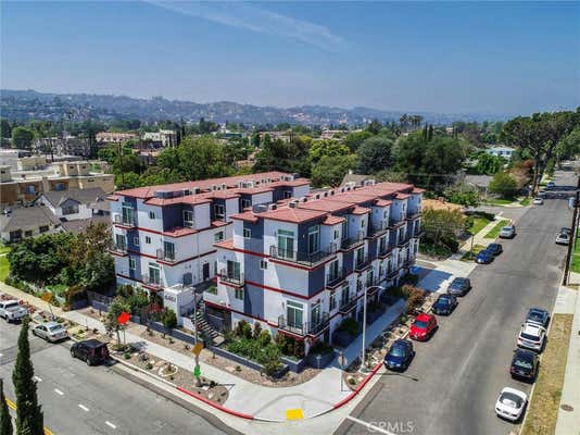 3 beds, 3 baths, 1,620 sqft, $4,599, Unit 104