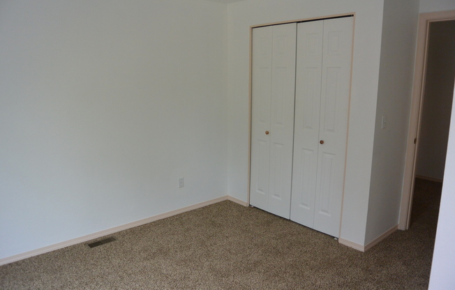 Beautiful 3 Bedroom Home in Woodland - 1994 Meadowood Loop