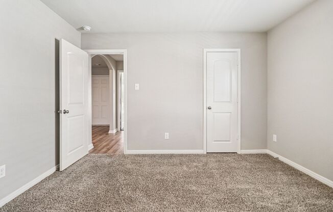 4 beds, 2 baths, 1,924 sqft, $2,245, Unit 3900 Calvary Ct