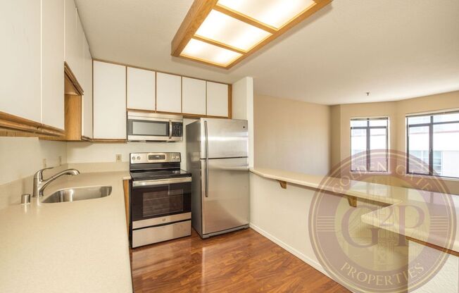 2 beds, 1 bath, $3,350