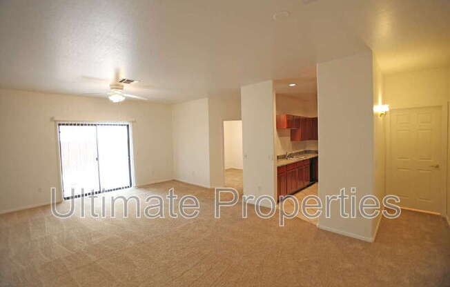 1505 E SAHUARO DR