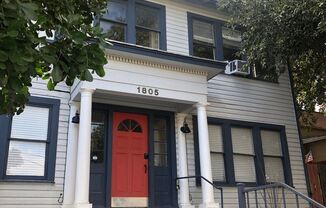 1805 N Flores St Unit 4