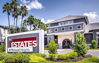 Estates at Memorial Heights Apartments in Houston