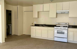255 LOMA DR