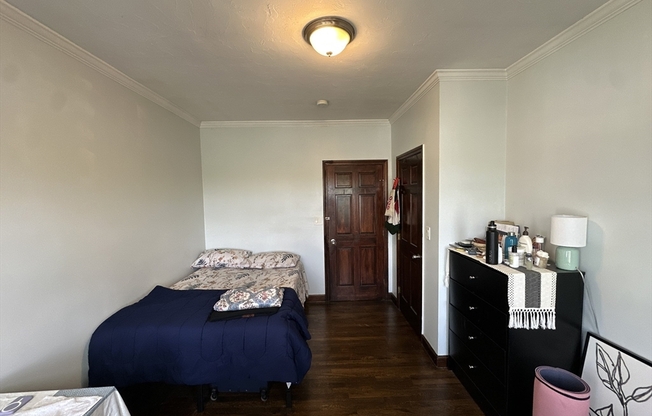 4 beds, 1.5 baths, 1,300 sqft, $3,900, Unit 10