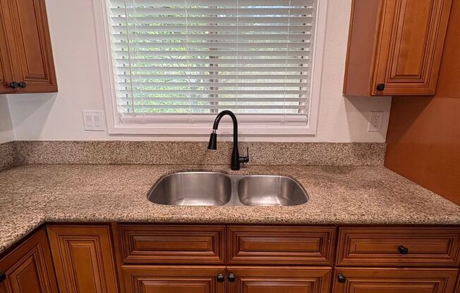 Beautiful 3 Bedroom Condo