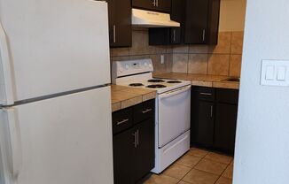 2 beds, 2 baths, 875 sqft, $899, Unit 206