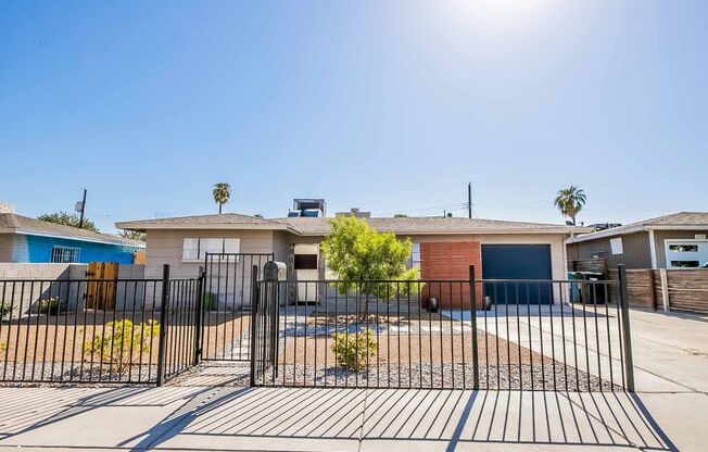 Single Story in Paradise Palms-Near LV Strip