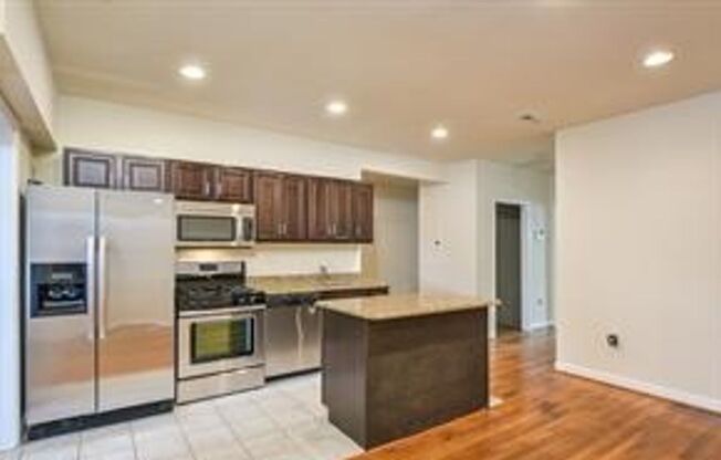 West Virginia Ave NE 1721  PM HOLD $2600.00 4/25