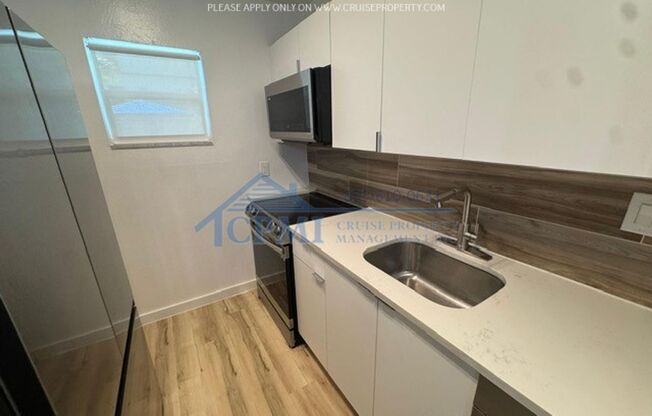 1 bed, 1 bath, 859 sqft, $1,850, Unit 107