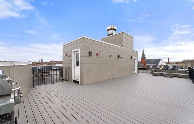 1 bed, 1 bath, 499 sqft, $3,299, Unit 309
