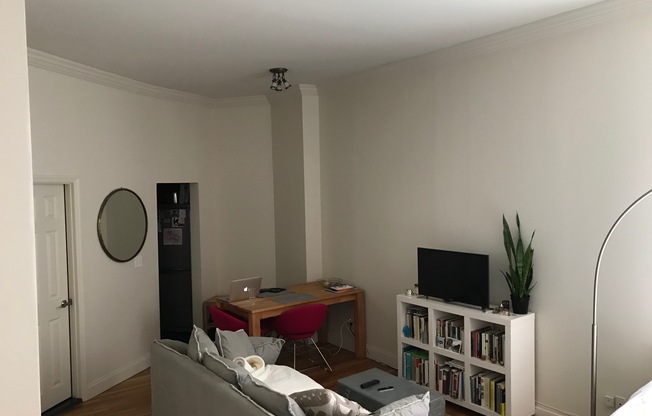 91 HANSON PL