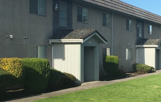 Blue Bird Apartments